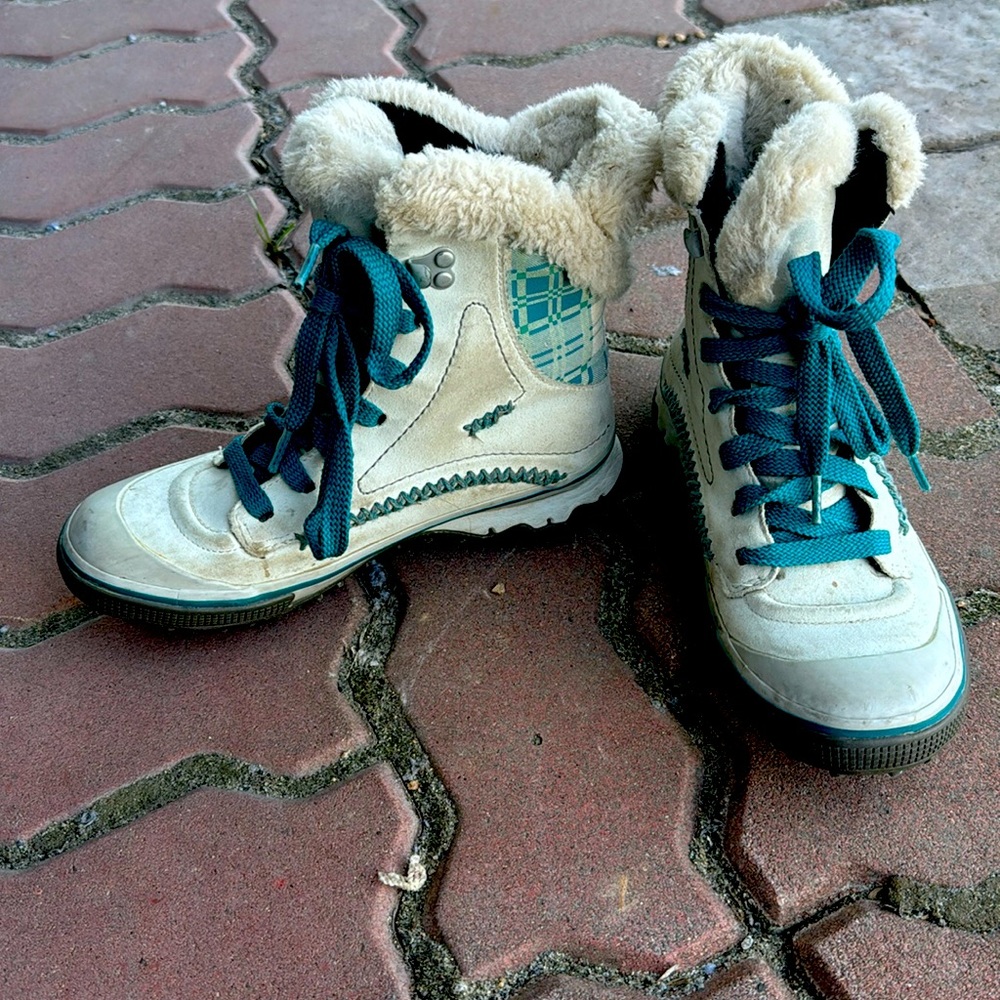 Merrell boots 6.5